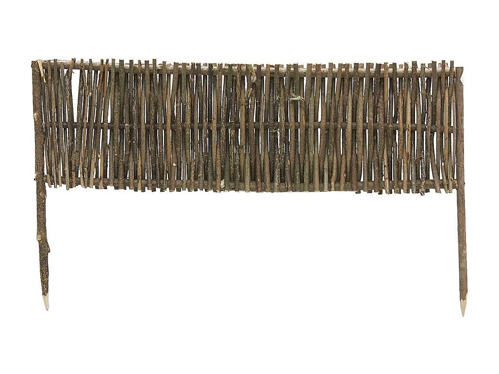 Bordure en noisetier