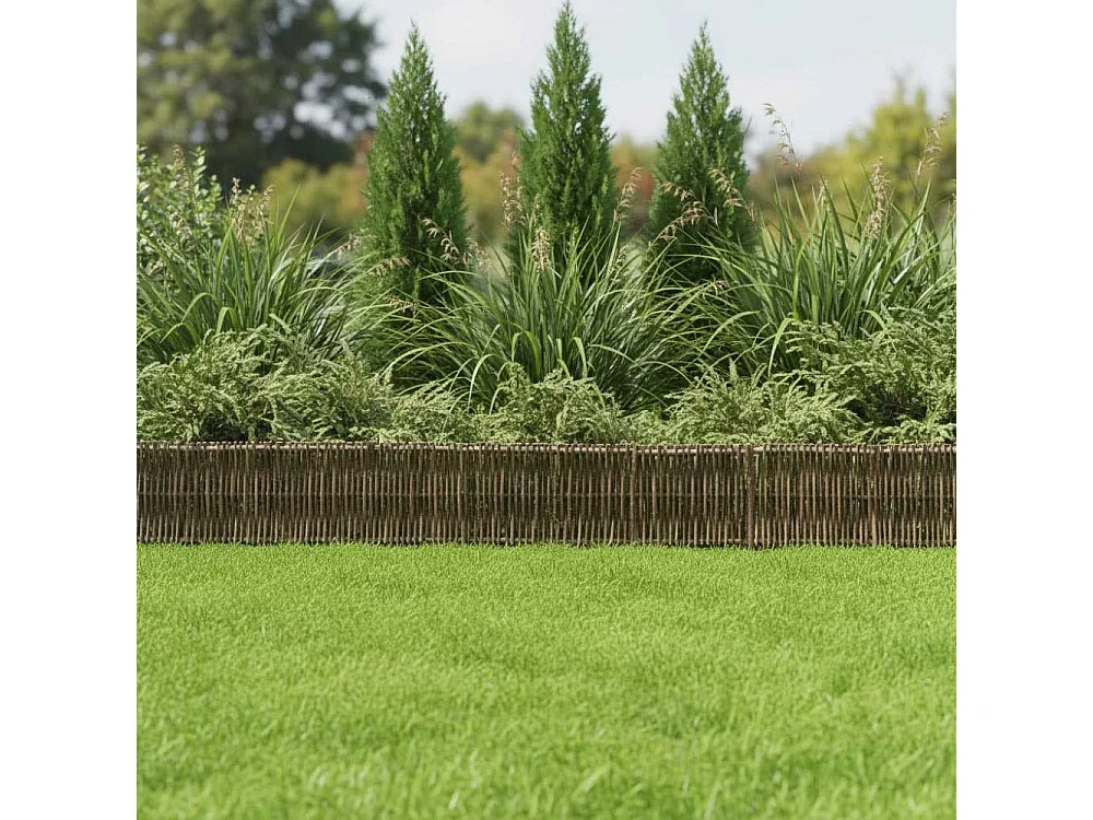 Bordure en noisetier