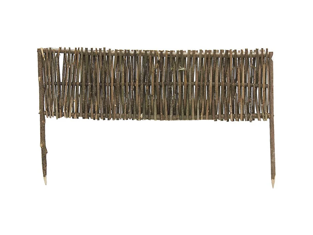 Bordure en noisetier