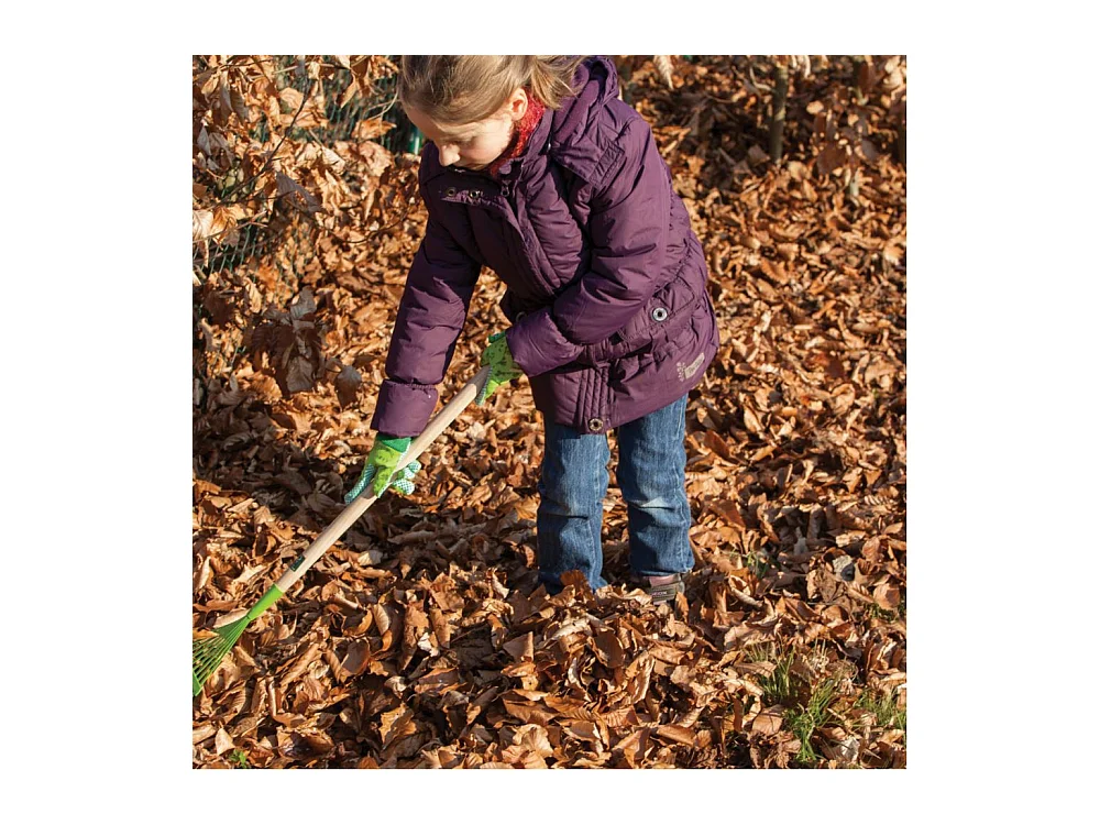 Rastrillo verde de zinc y madera para niños 83,5x18cm