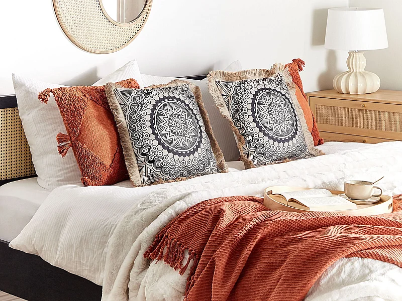 Lot de 2 coussins décoratifs GERANIUM 45 x 45 cm Noir Motif oriental