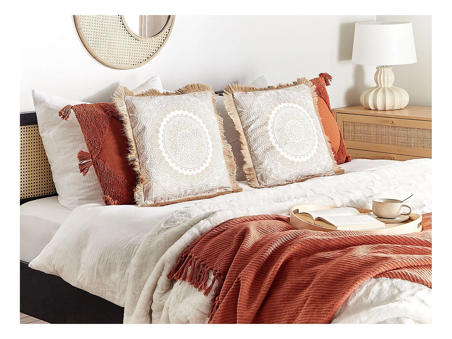 Zestaw 2 poduszek dekoracyjnych GERANIUM 45 x 45 cm Beżowy Wzór orientalny