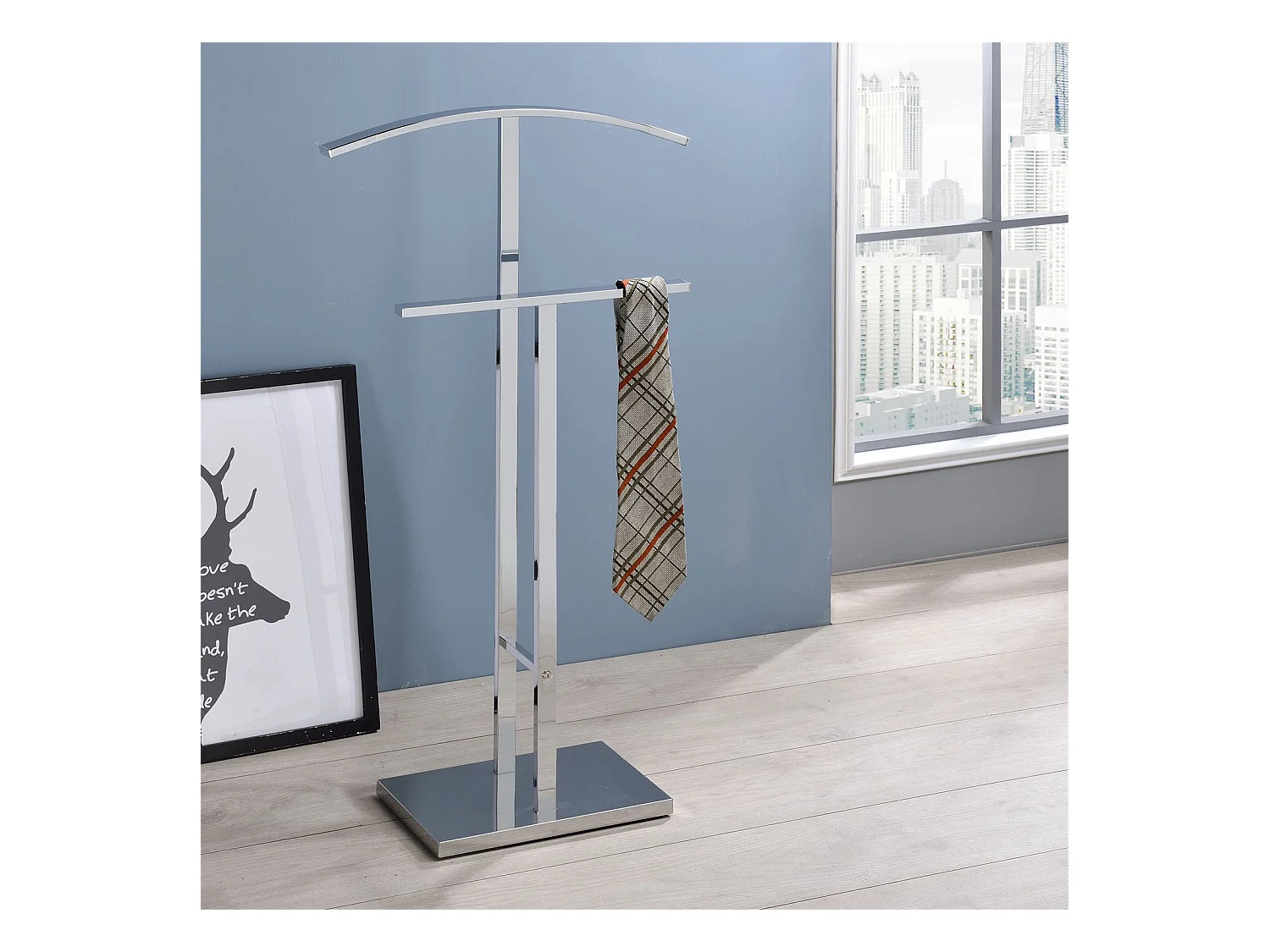 Valet de chambre SCOTT chevalet de nuit avec cintre et portant pour vêtements, socle rectangulaire et tubes en métal chromé