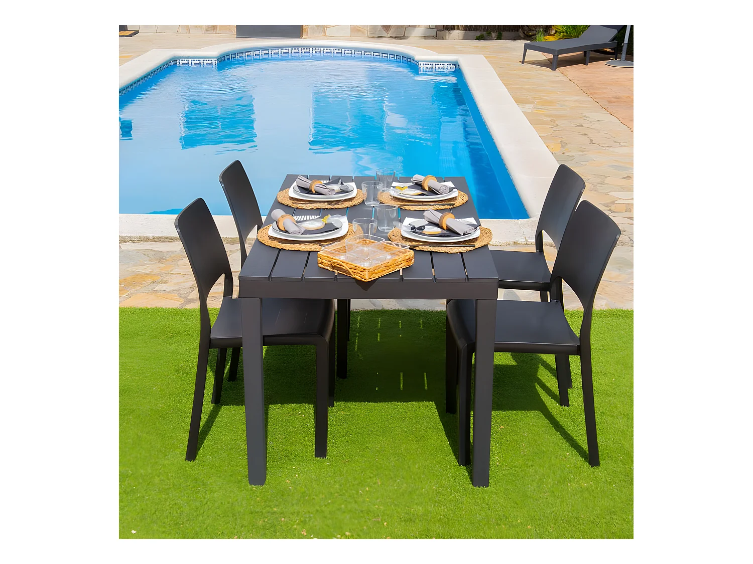 Mesa de exterior Ohana Antracita