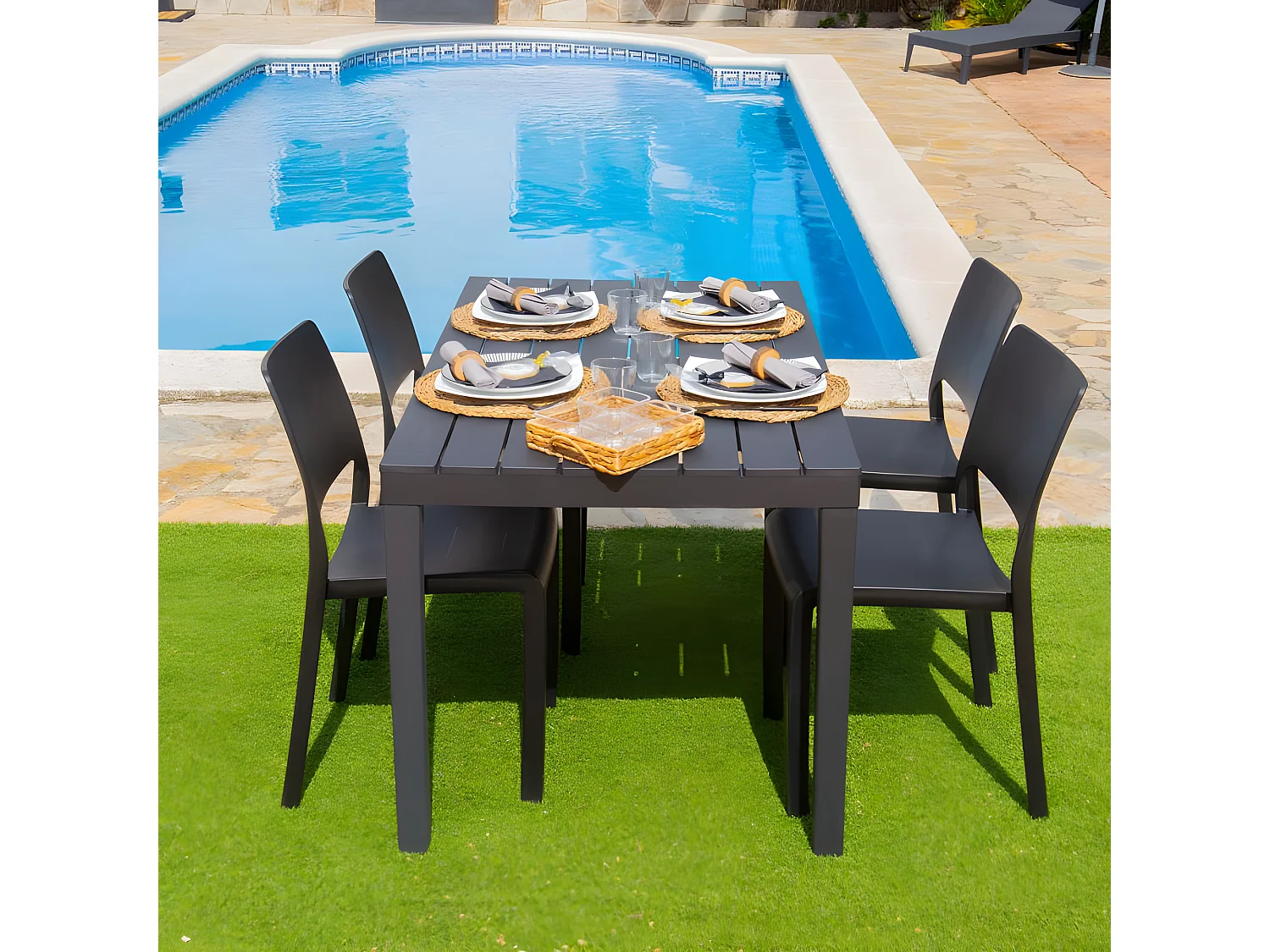 Mesa de exterior Ohana Antracita