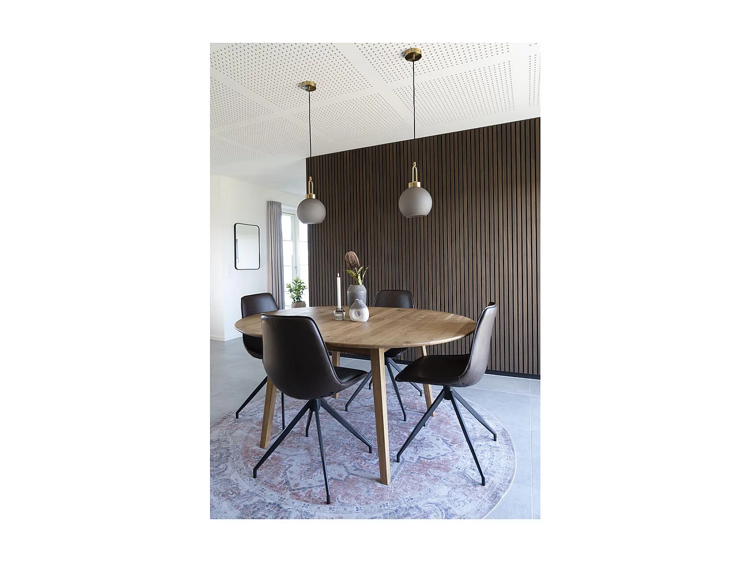 Metz table de salle à manger avec plateaux supplémentaires extenstible papillon 118x118/158cm chêne huilé.