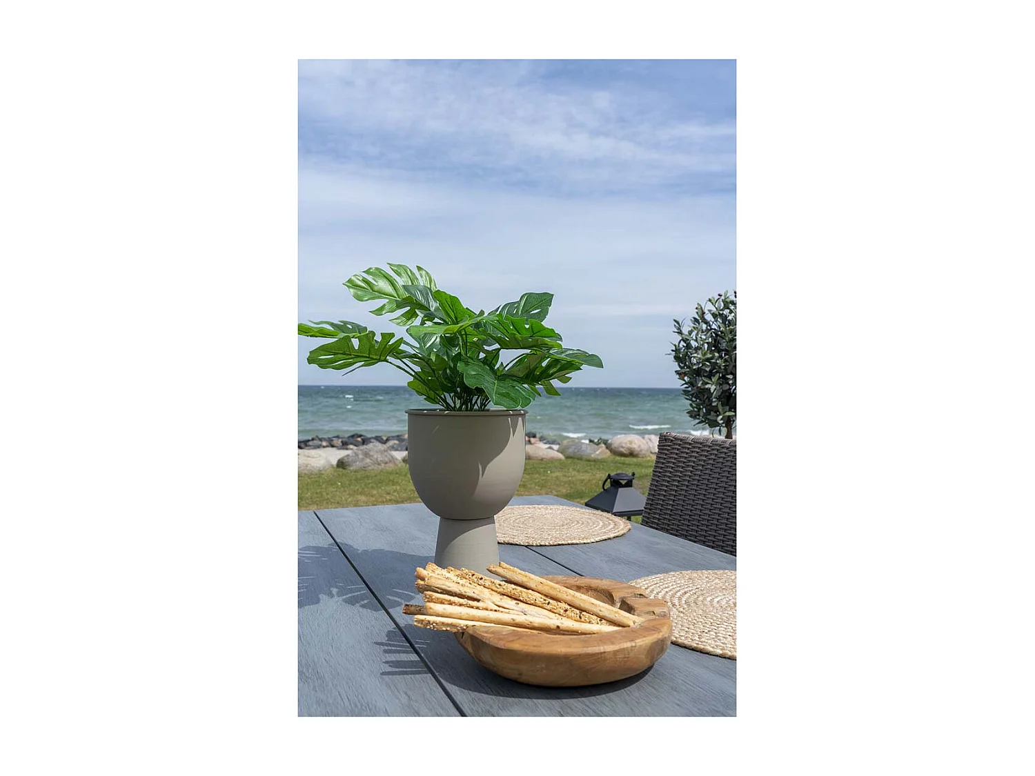 Amalfi bloeiwijze Ø19cm zandkleurig.