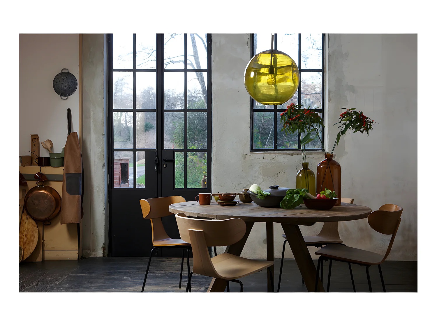 Form - Lot de 2 chaises design empilables - Bois foncé