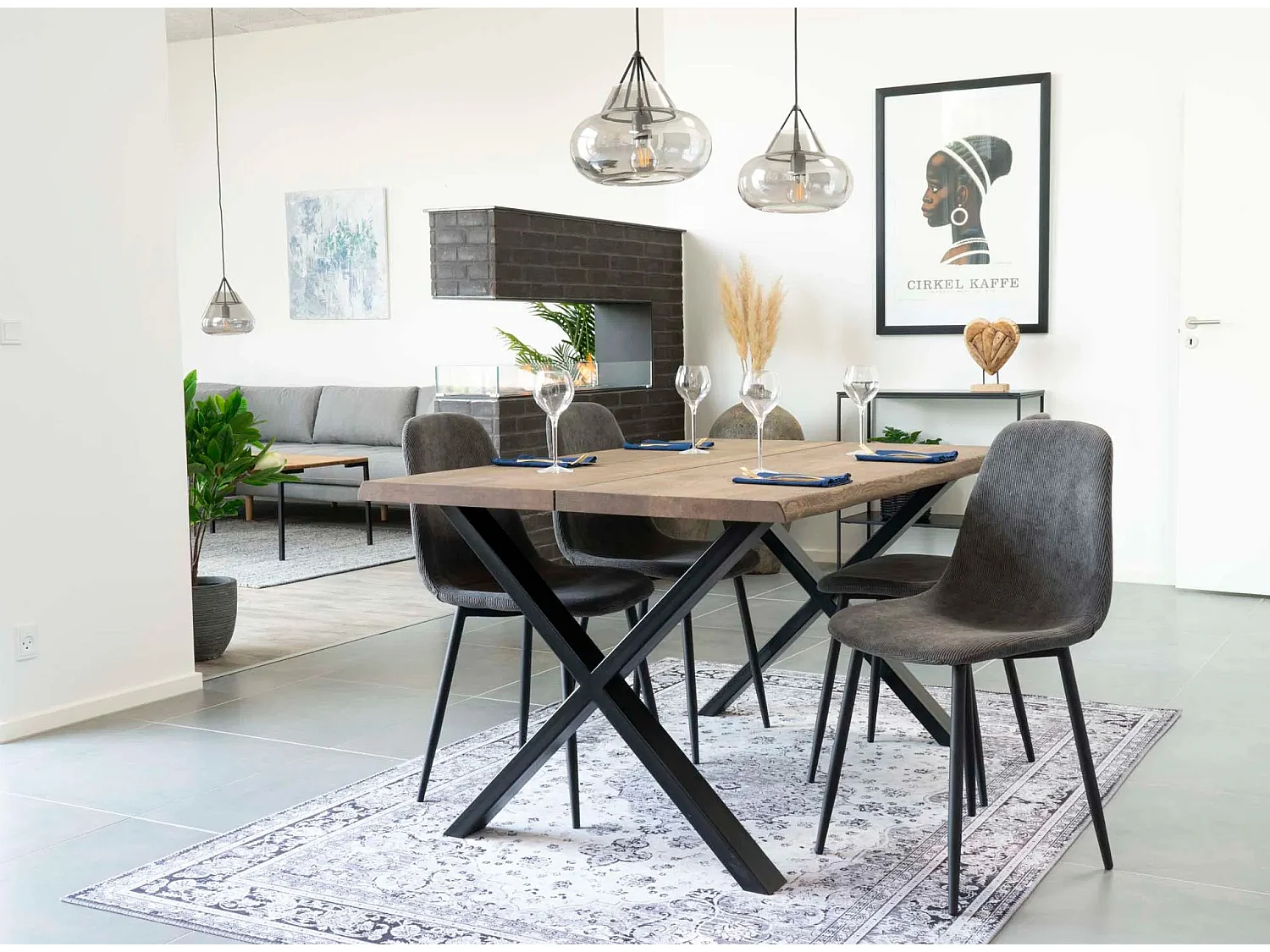 Tony eetkamertafel gerookte eik geolied.