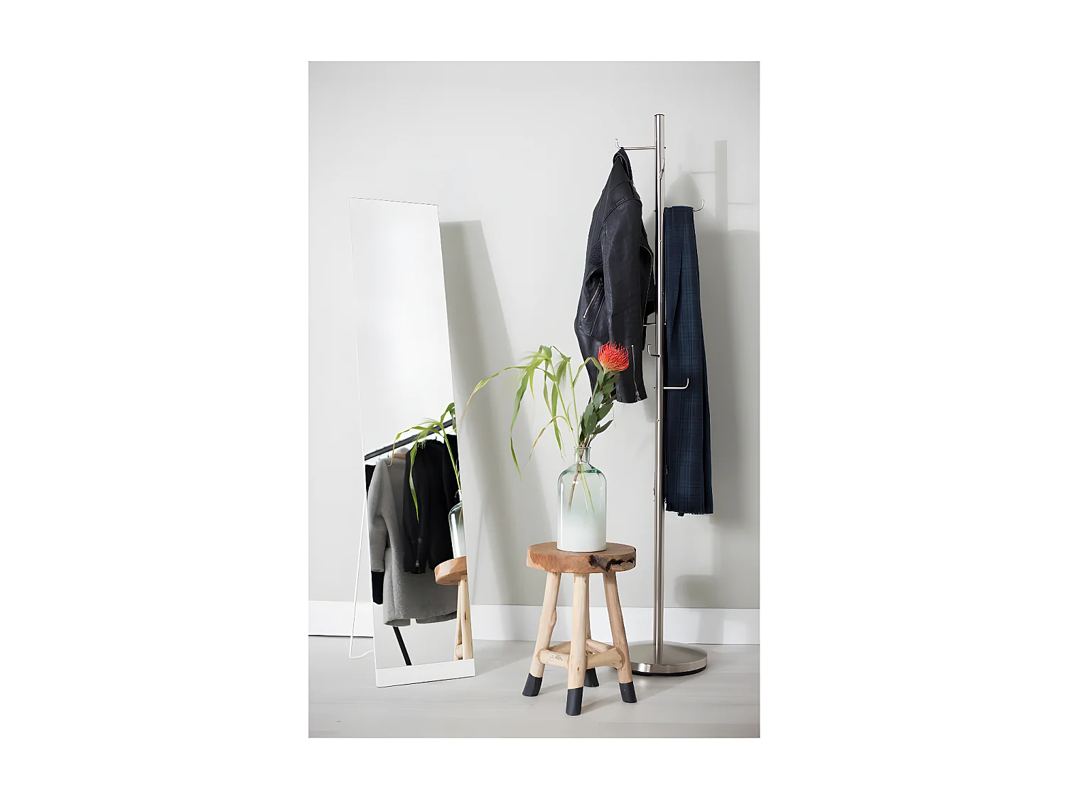 Stand - Miroir sur pied - Couleur - Blanc