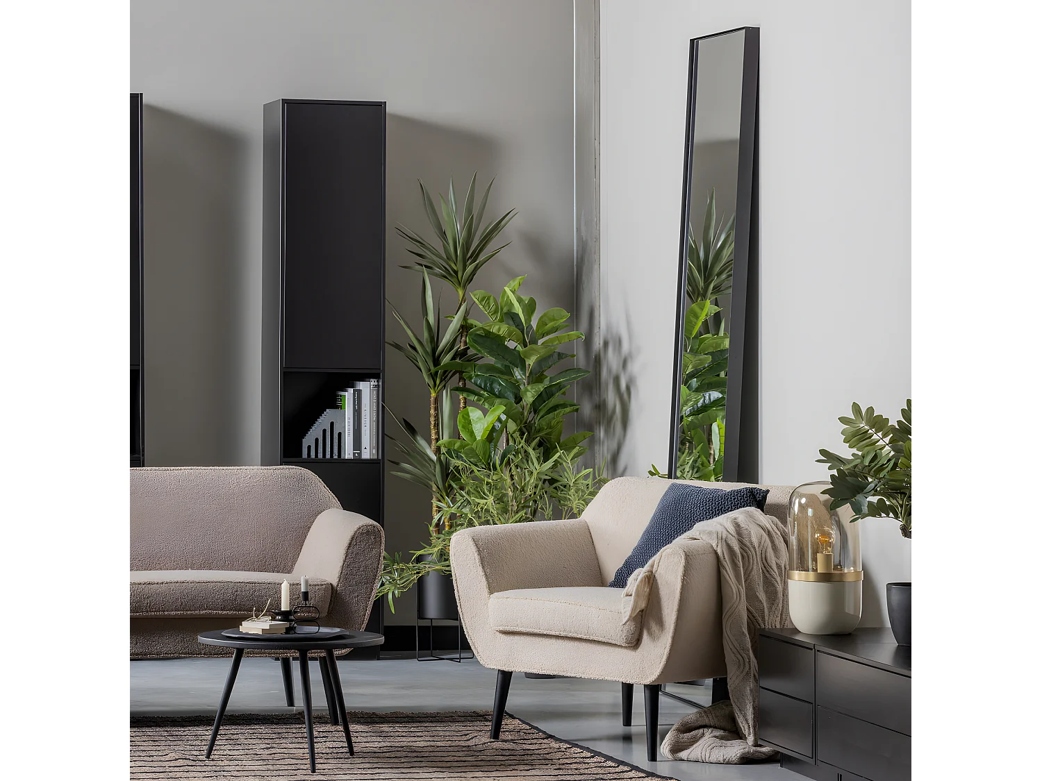 Finca - Meuble TV en bois massif de pin L50cm - Noir