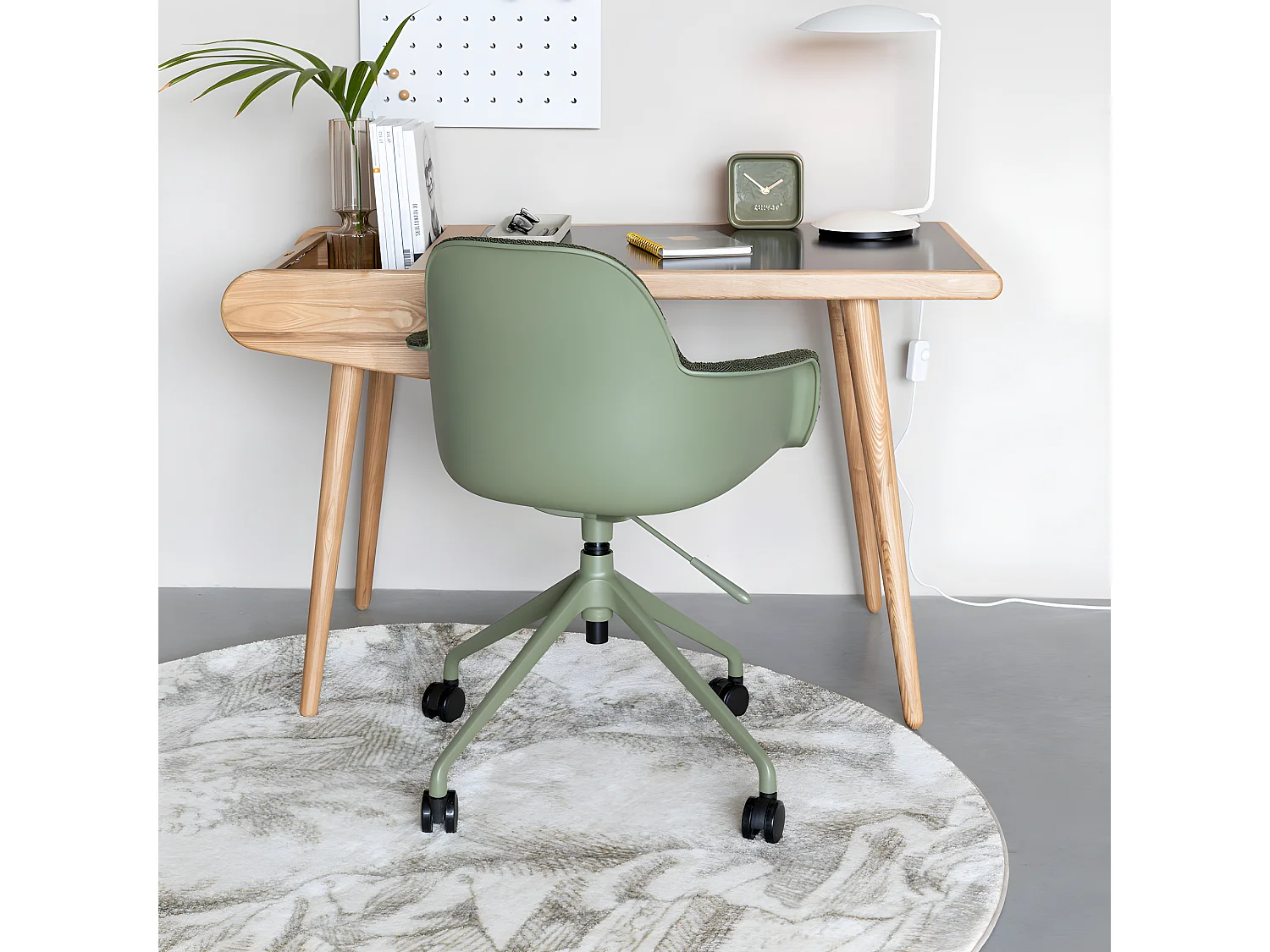 Albert Kuip - Chaise de bureau en tissu bouclette avec accoudoirs pivotante à roulettes - Vert