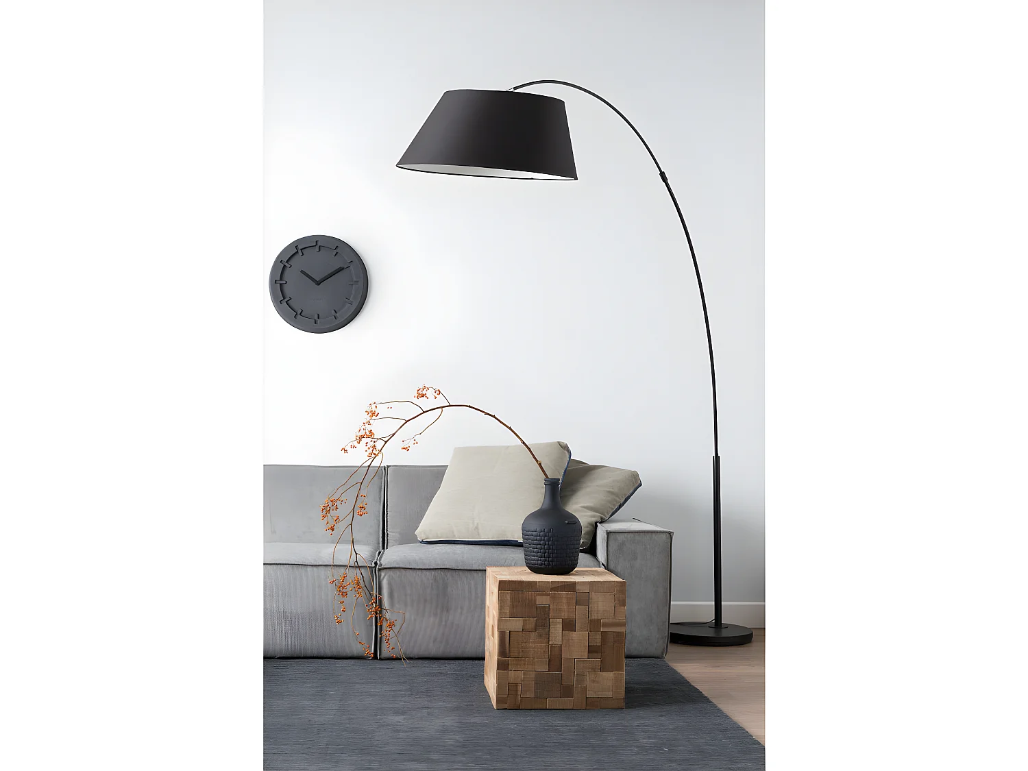 Arc - Lampadaire design - Noir