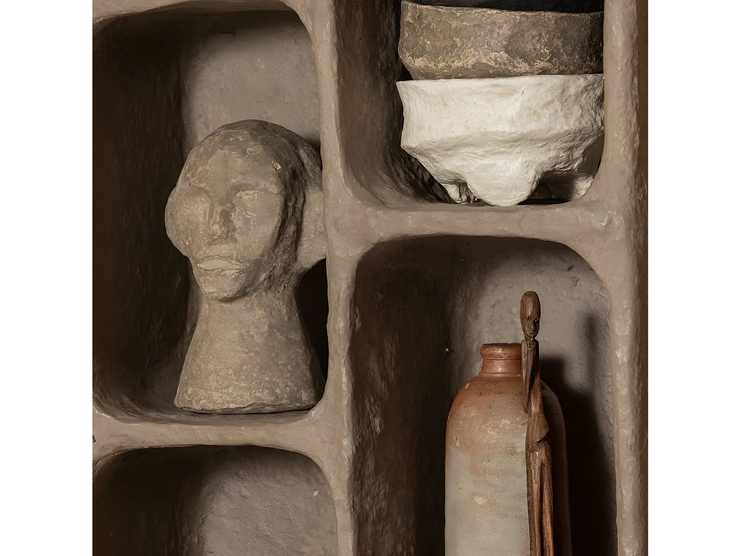 Clay - Étagère murale en papier mâché 5 niches - Gris