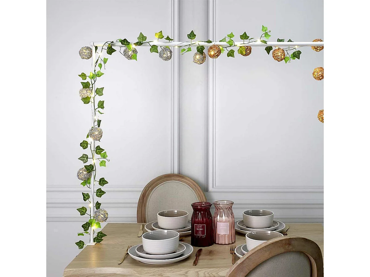 Guirlande Lumineuse 8 LED "Boule Rotin" 156cm Naturel