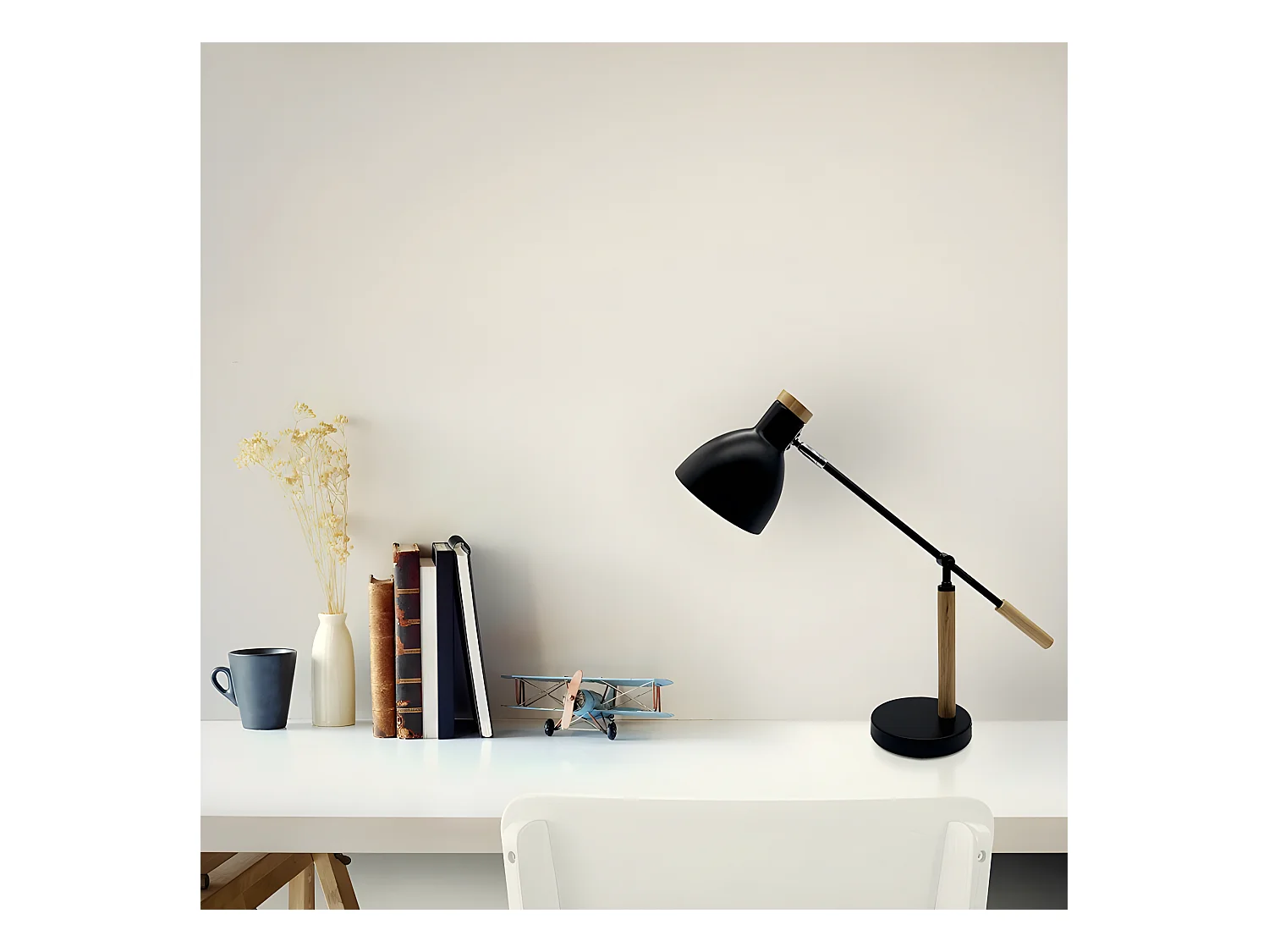 Flexo 1 modèle léger Biel Black/beech FABRILAMP