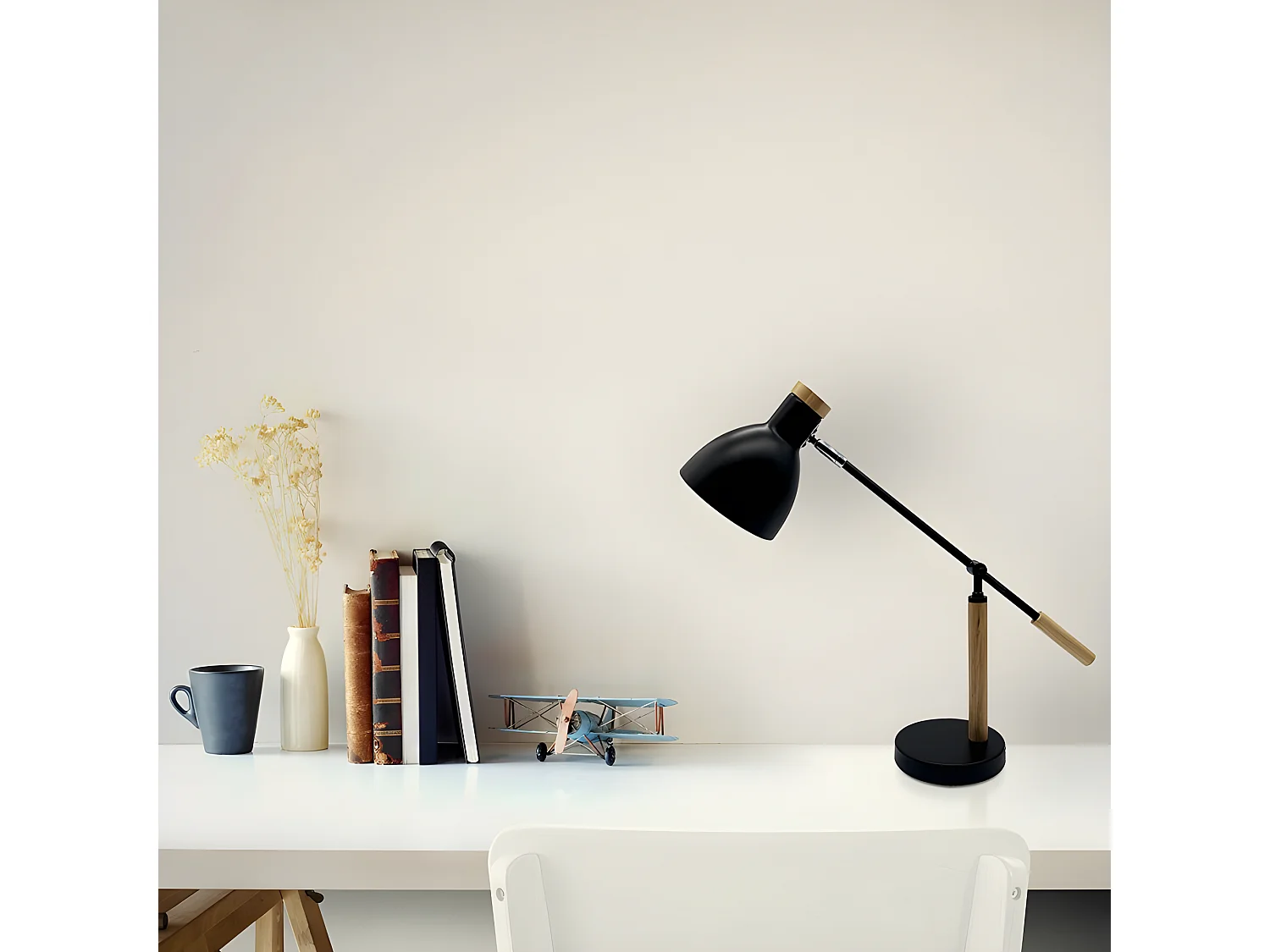 Flexo 1 modèle léger Biel Black/beech FABRILAMP