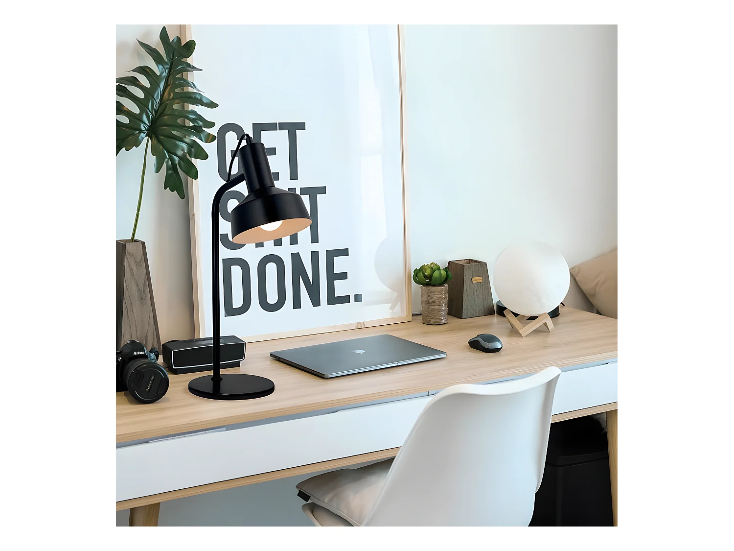 Sobremesa Color Cobre Modelo Leana Con Pantalla Metalica