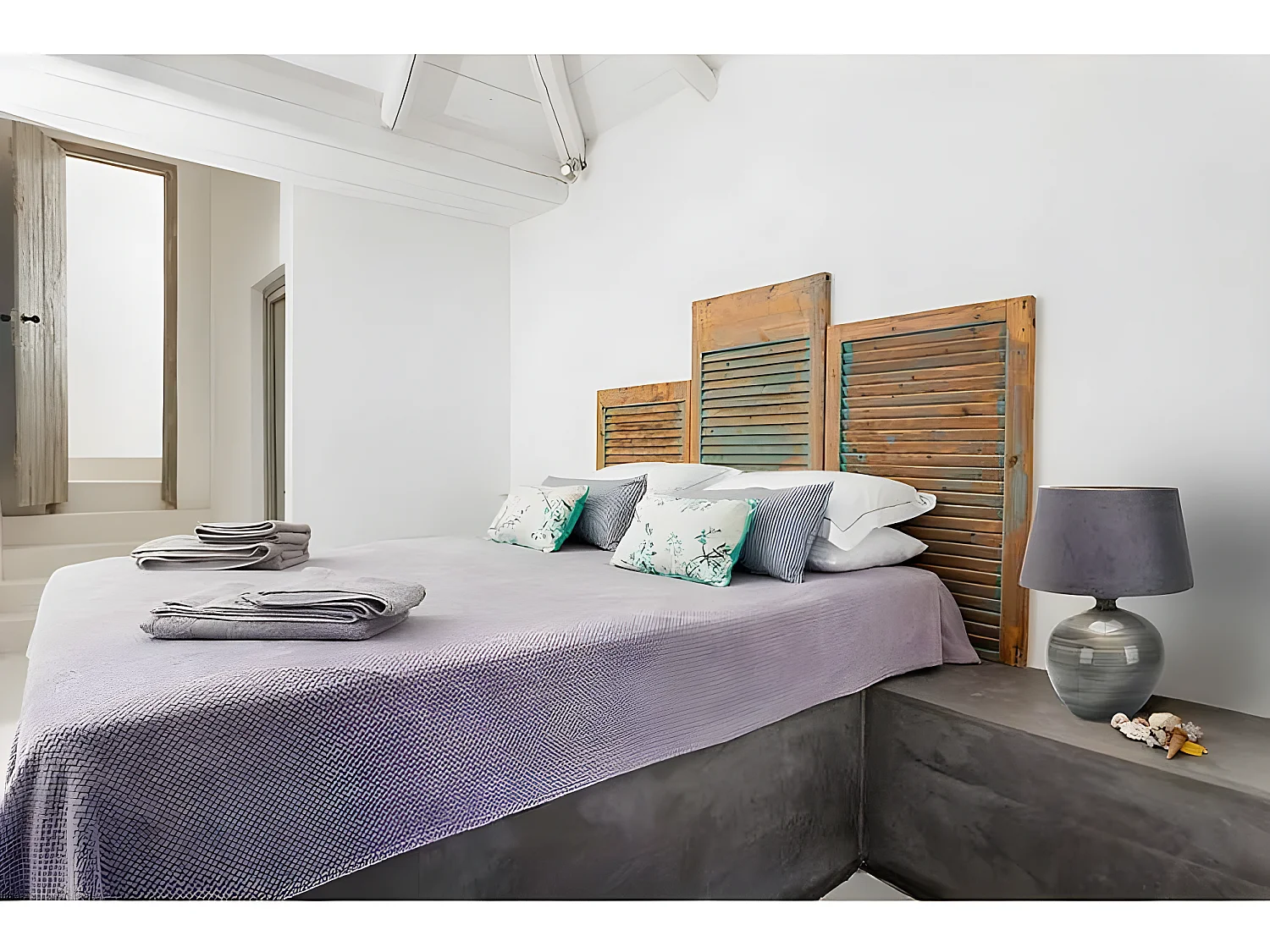 Scrivania con schermo in velluto grigio modello BETTA Grey Brightness 58 cm FABRILAMP