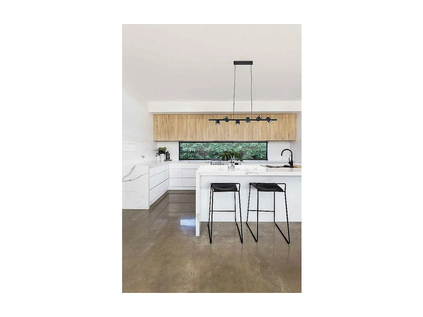 Lampe linéaire GU10 6 Lumières modèle IOS finition noire MANTRA