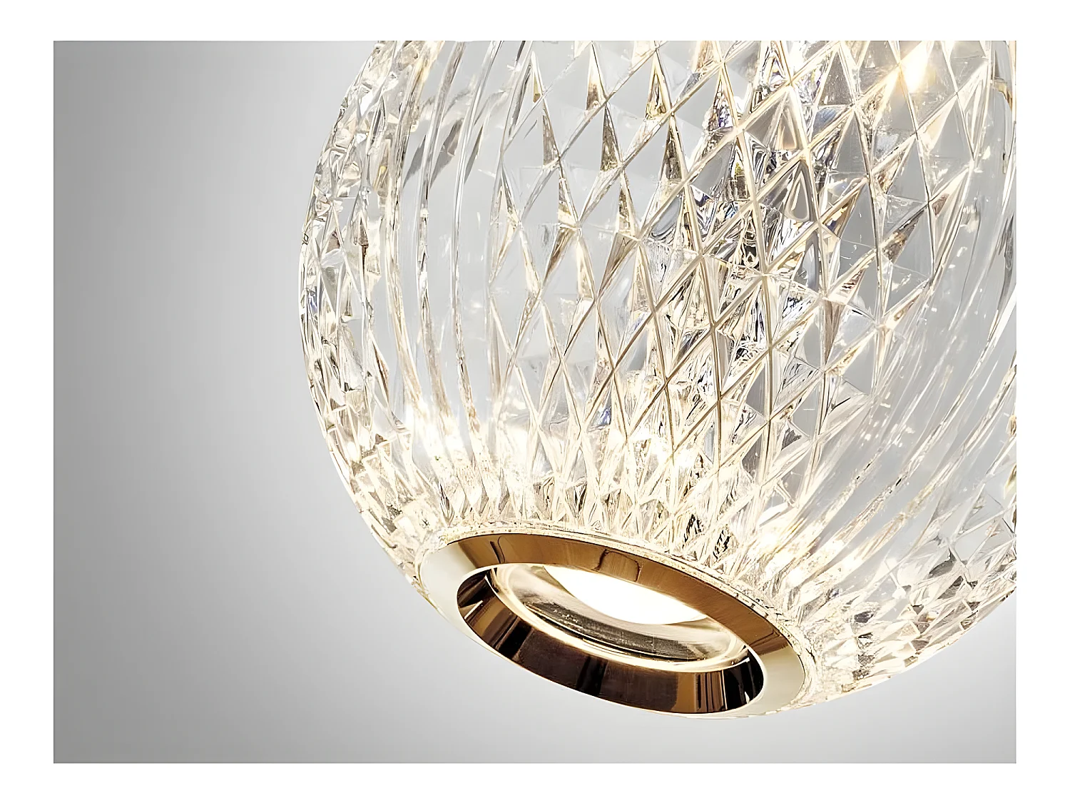 Lampara Circular De 5l Led Modelo Austral Dorado Schuller