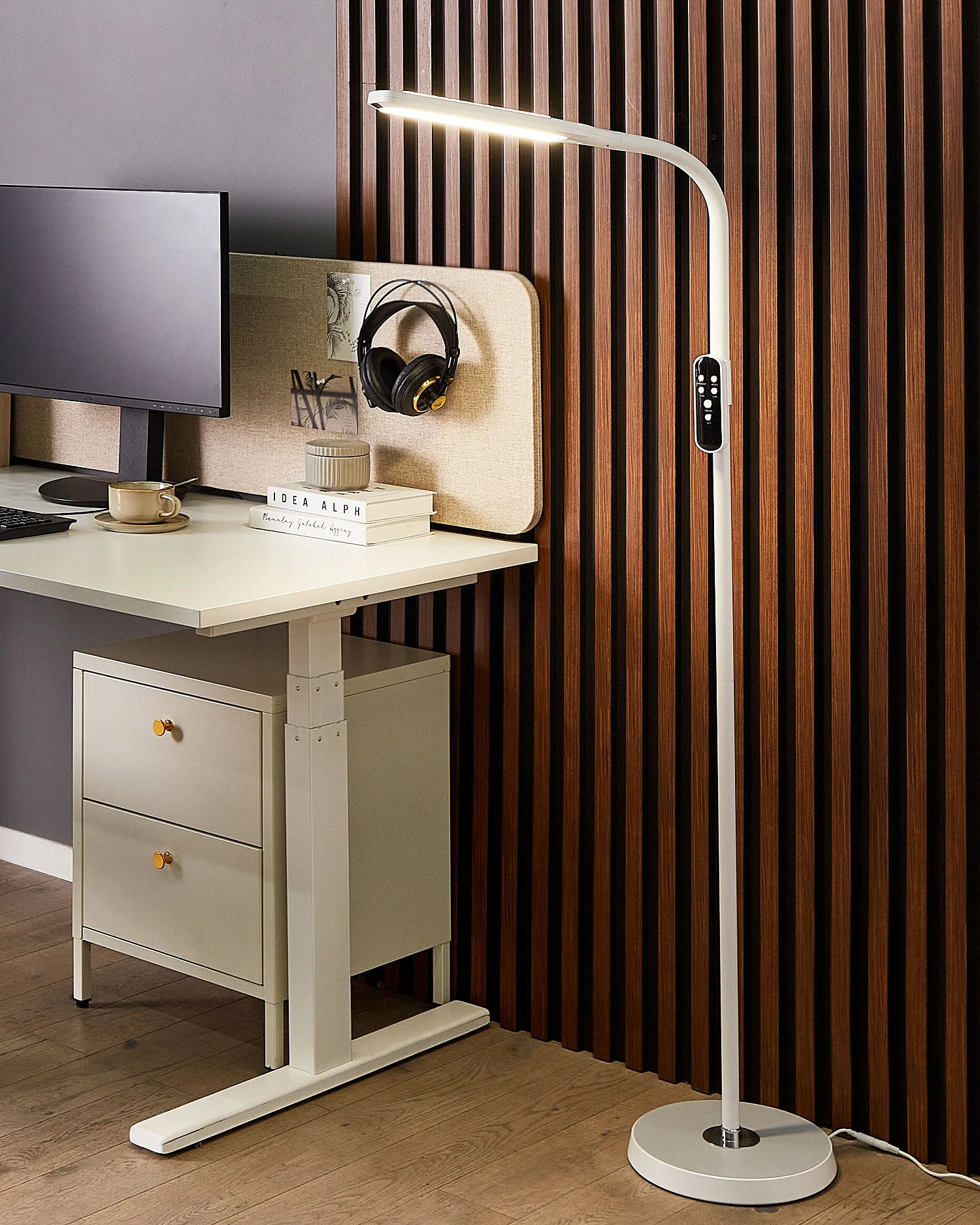 LED Stehlampe ARIES mit Dimmer Metall Weiss