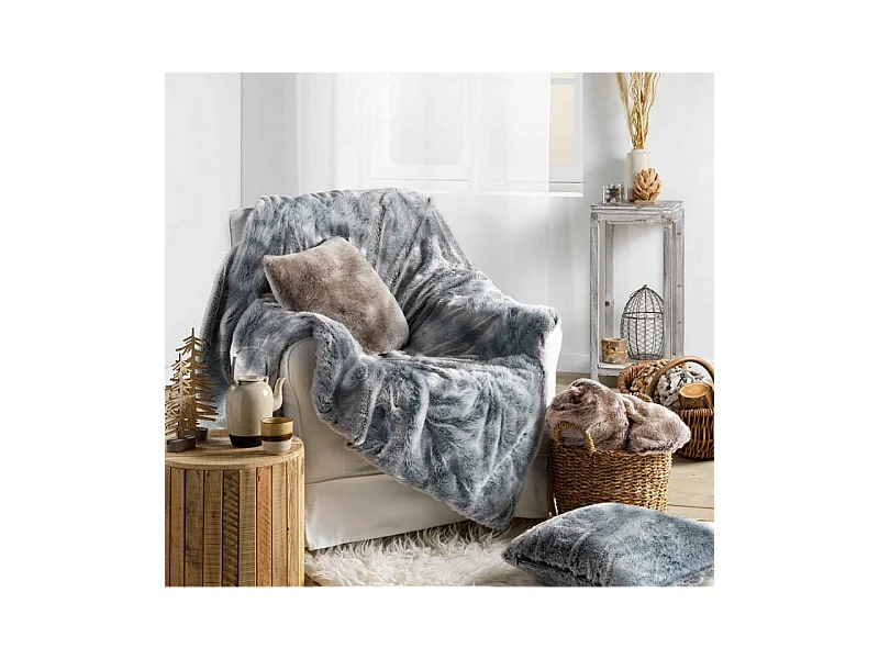 Plaid Imitation Fourrure "Antartic" 180x220cm Chocolat