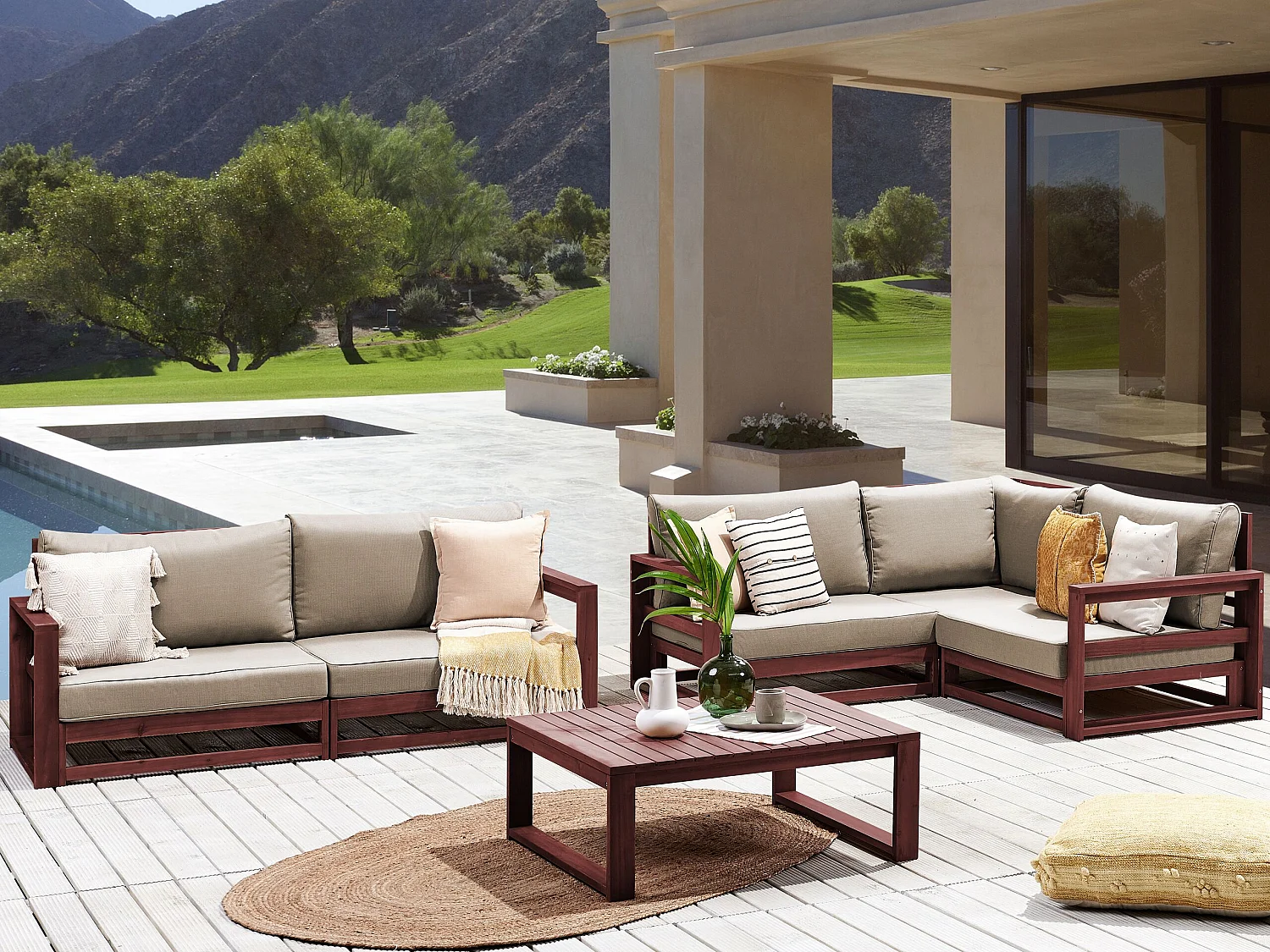 Ensemble de salon de jardin avec table 4 places TIMOR Acacia Rouge foncé