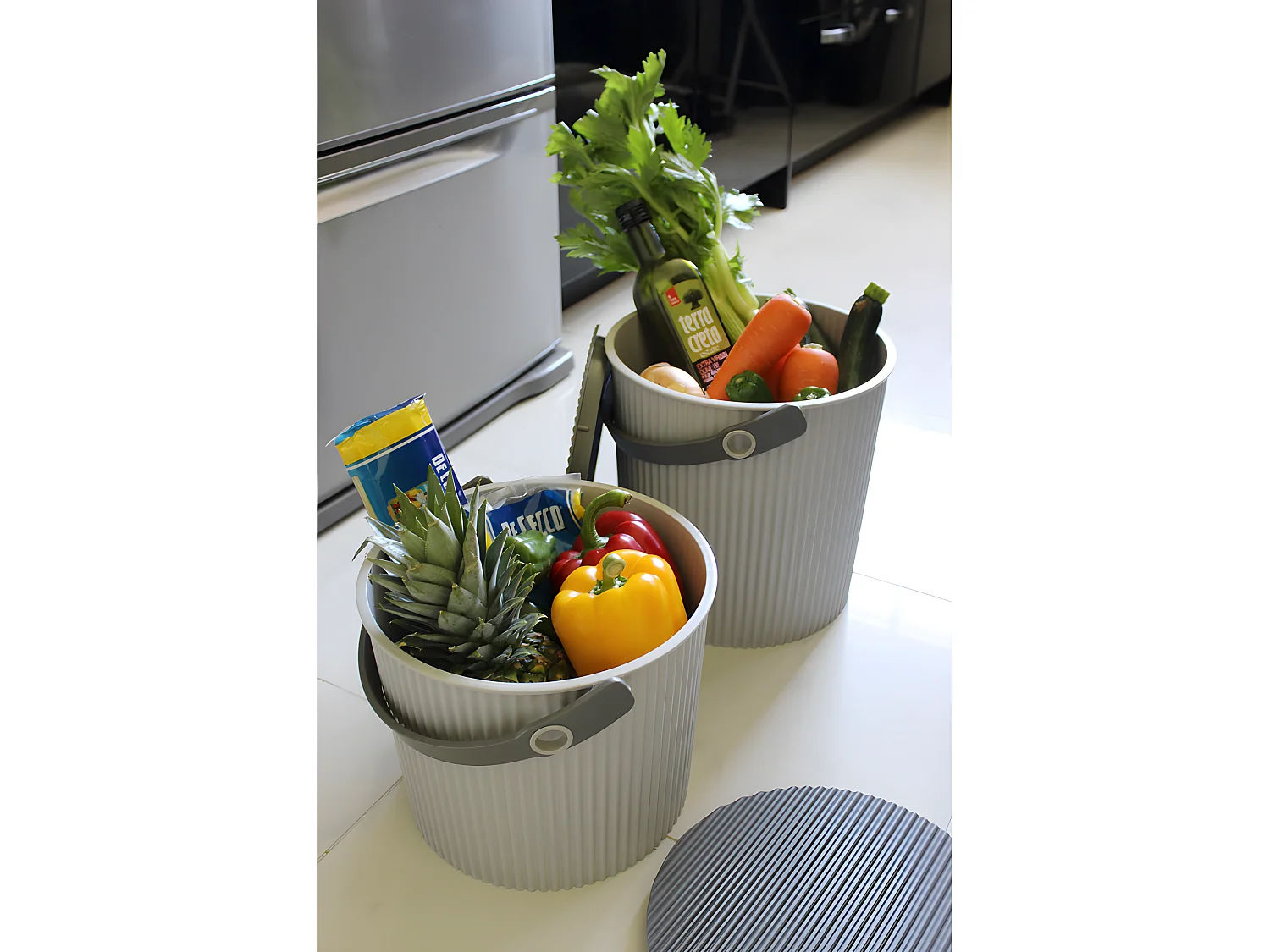 Secchio multiuso in polipropilene grigio