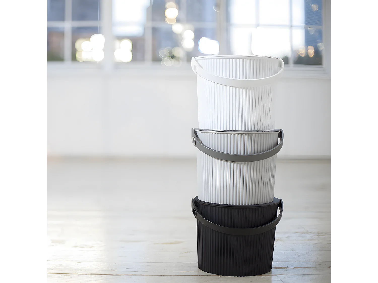 Secchio multiuso in polipropilene grigio