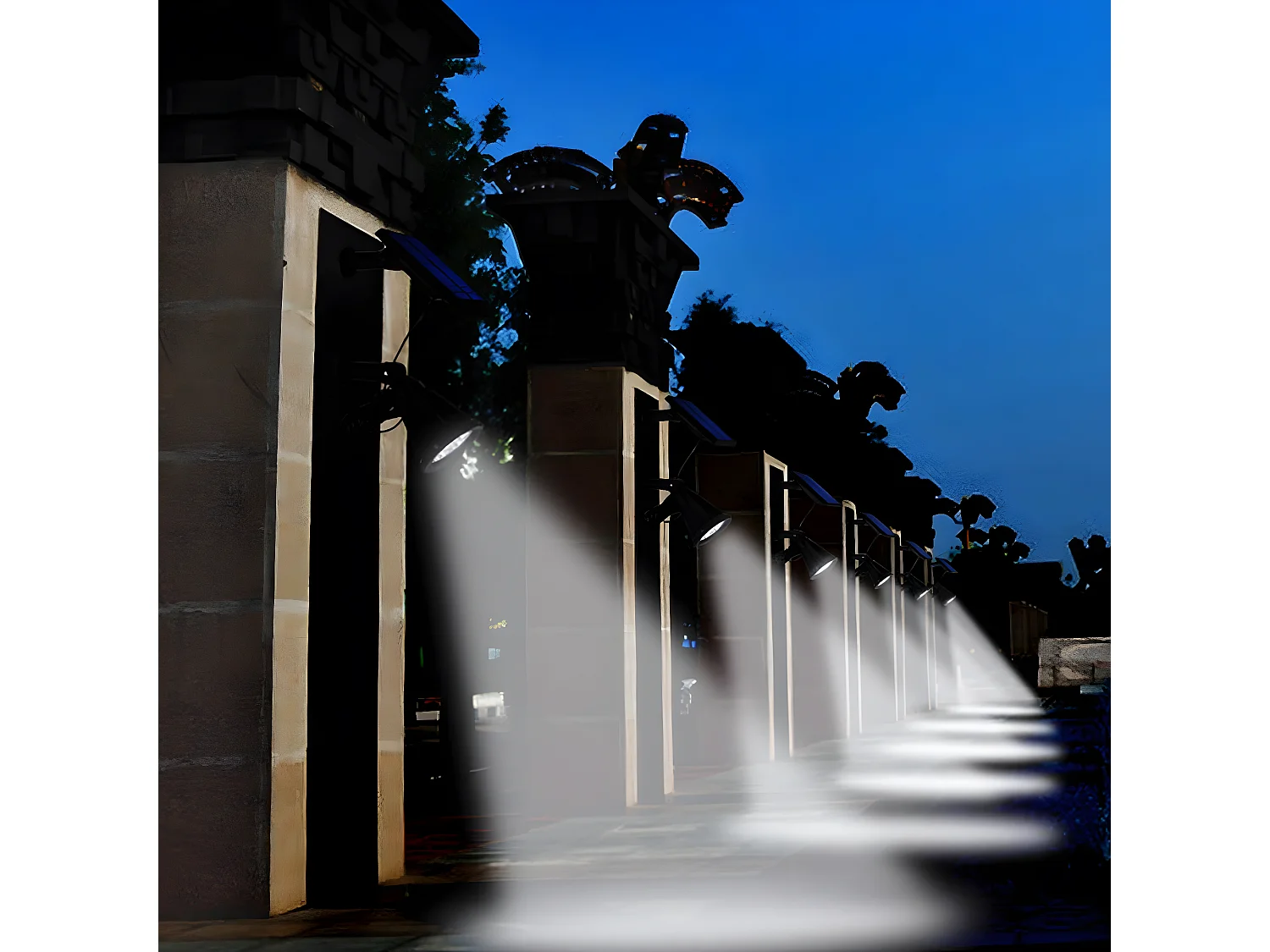 Lot de 2 spots solaires SPIKY Noir Plastique H42cm