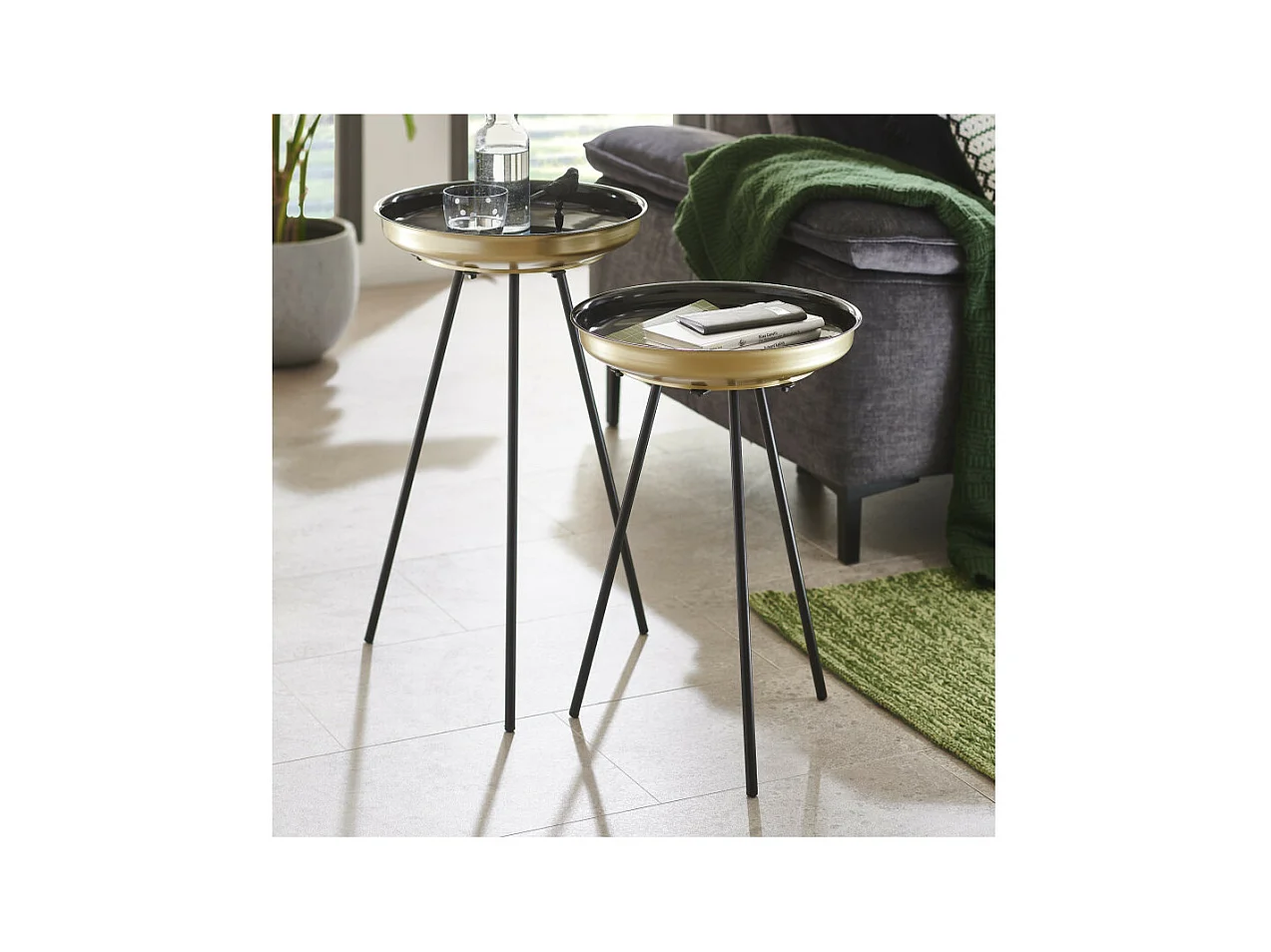 Lot de 2 Tables d'Appoint "Alice" 66cm Noir & Or