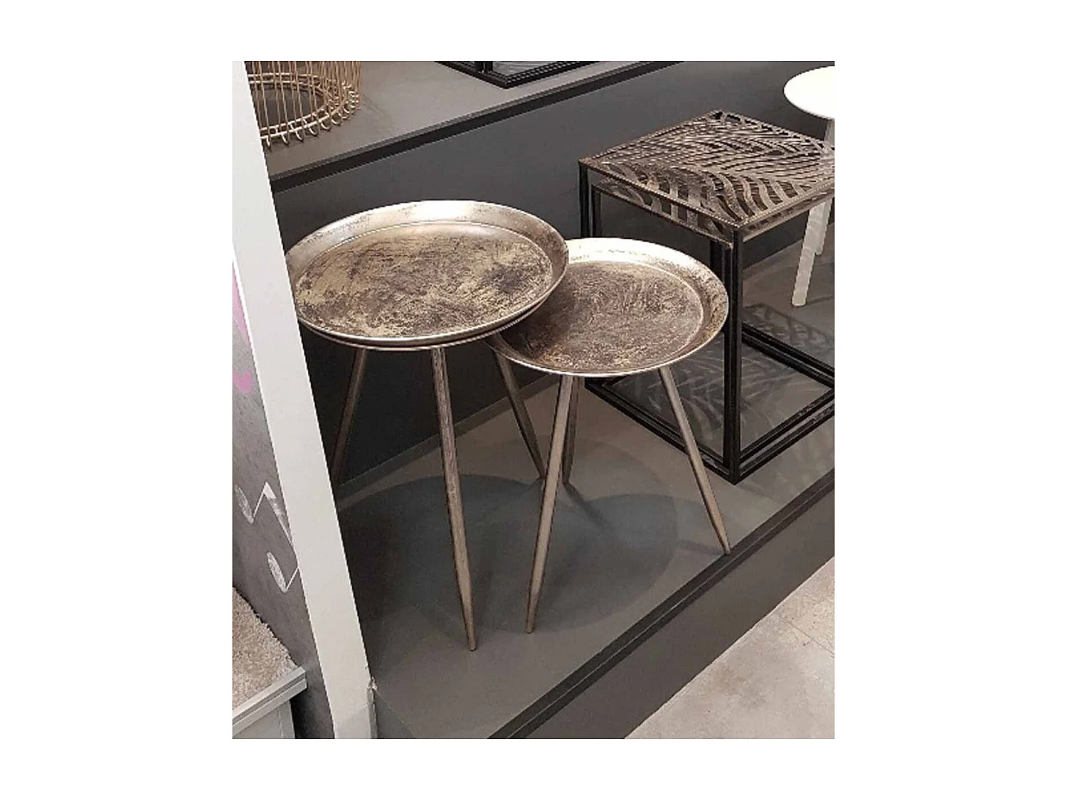 Table d'Appoint Antique "Gujia" 47cm Bronze