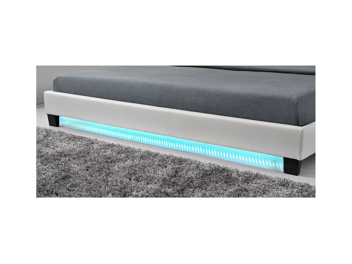 Cadre de lit YOKO avec éclairage LED, tête de lit et sommier à lattes en simili blanc - 140 cm