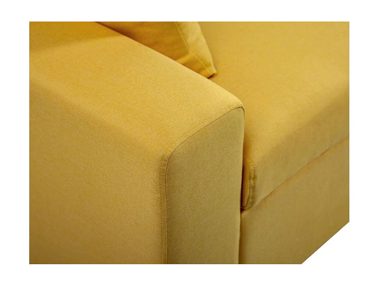 Canapé d'angle Maria scandinave Réversible et Convertible Avec Coffre en Tissu - Jaune ocre - L227 x 148 x 95cm - Loungitude