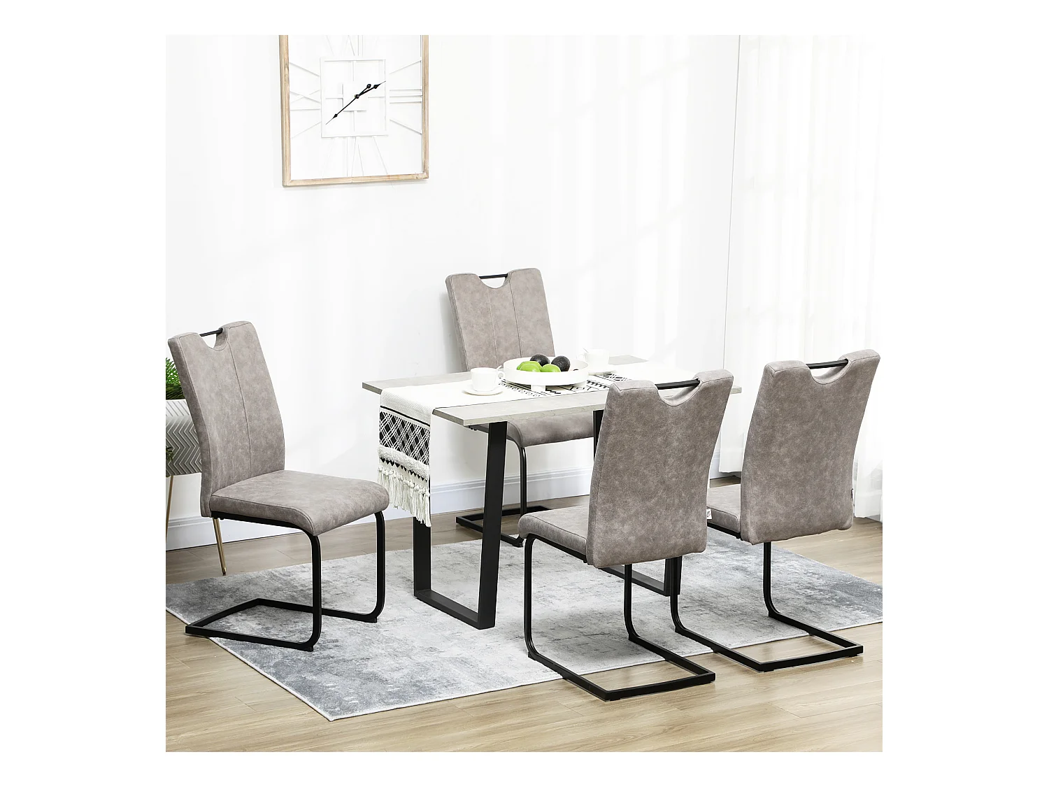 Lot de 4 chaises de salon design cantilever piètement luge acier noir revêtement microfibre gris