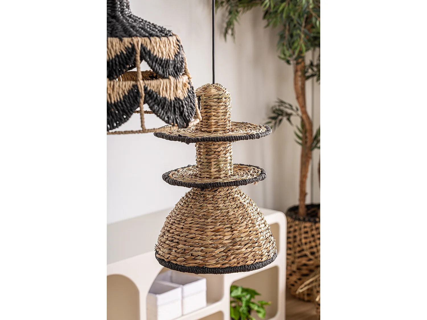 Lustre en fibre naturelle  27x27x38 cm