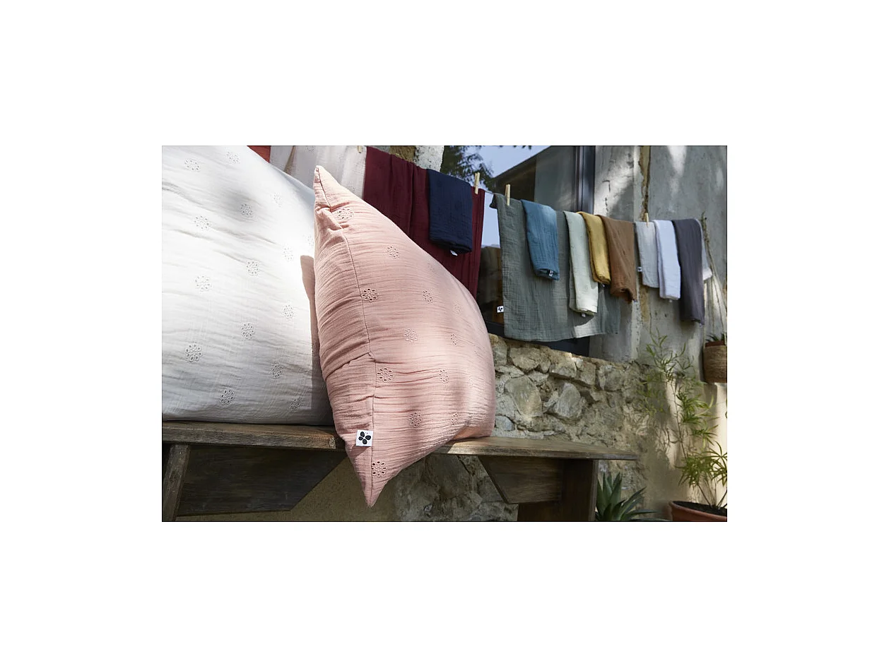 Taie d'oreiller Brodée Déco "Gaïa Boho" 60 x 60 cm & 50 x 70 cm "Gaze de Coton" l'Effet Papillon