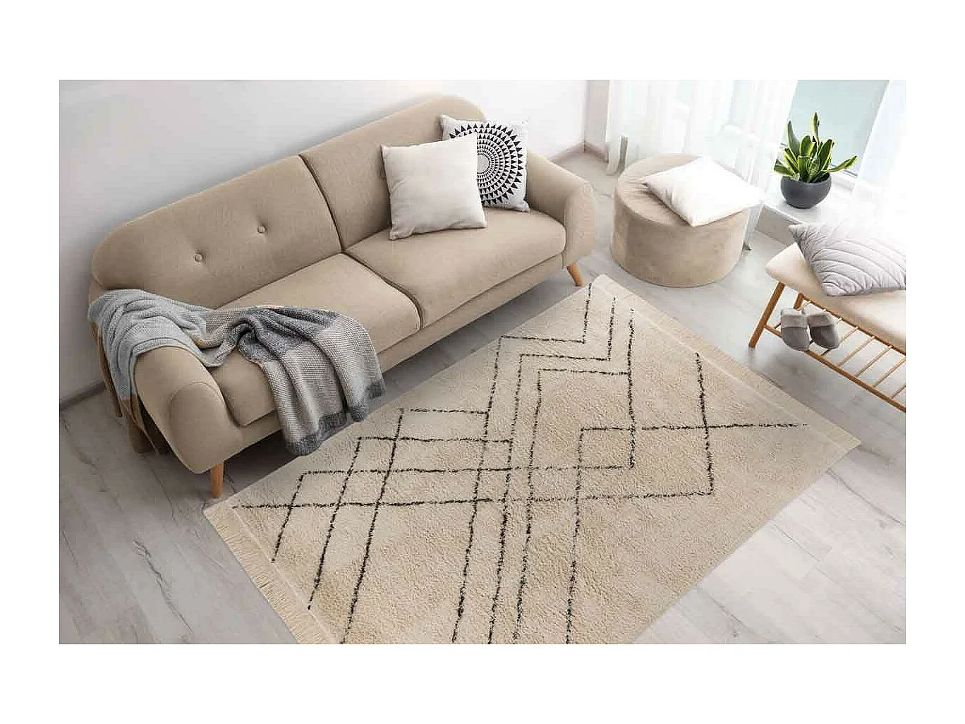Tapis Tufté à la Main Ethnique "Mylen VI" Beige & Noir 160 x 230 cm