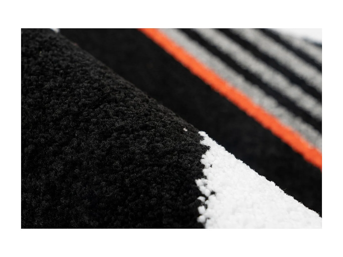 Tapis Ethnique à Poils Courts "Broadway V" Noir 120 x 170 cm