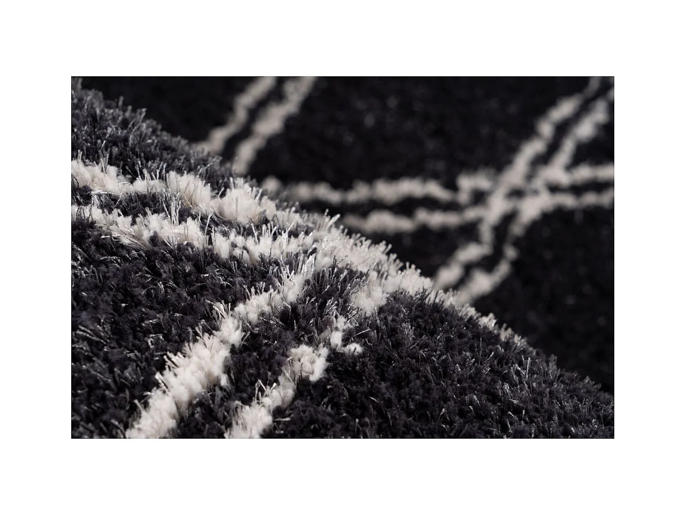 Tapis Tissé Géométrique "Orlando" Anthracite 80 x 150 cm