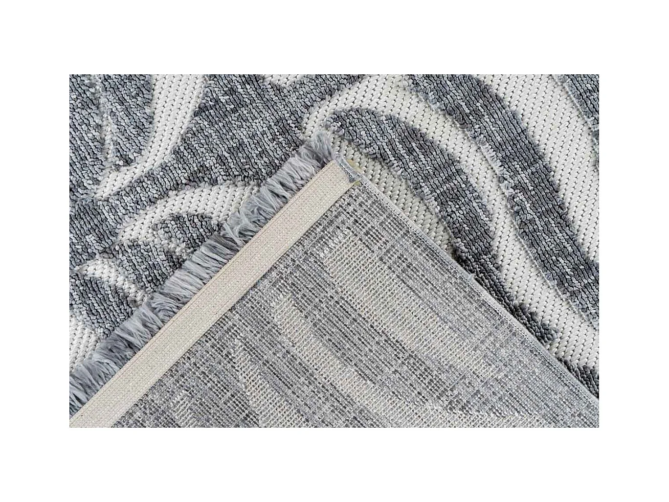 Tapis Tissé Ethnique à Poils Courts "Sarai II" Gris 120 x 170 cm