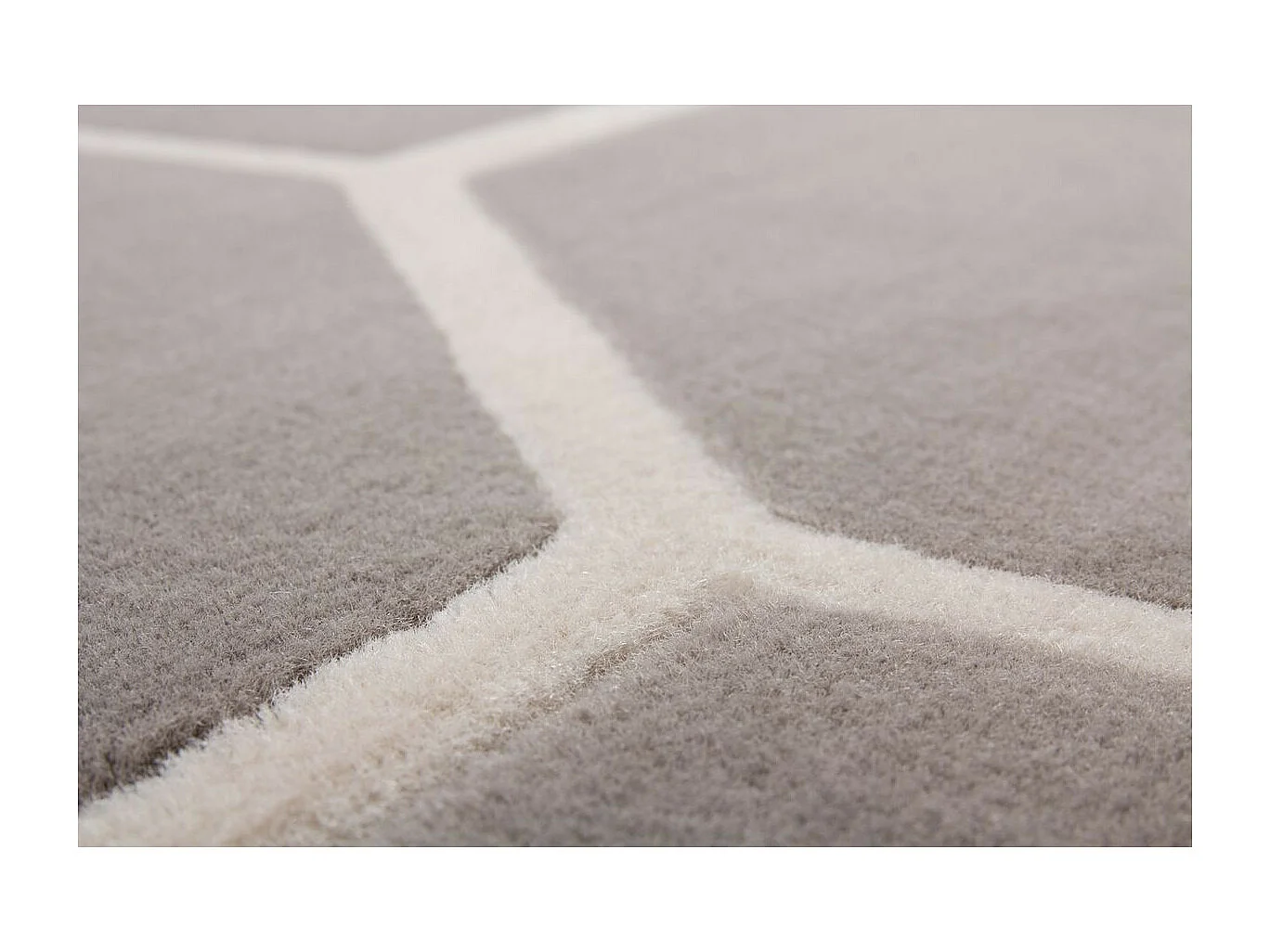 Tapis Effet 3D à Poils Courts "Lina" Taupe & Ivoire 80 x 300 cm