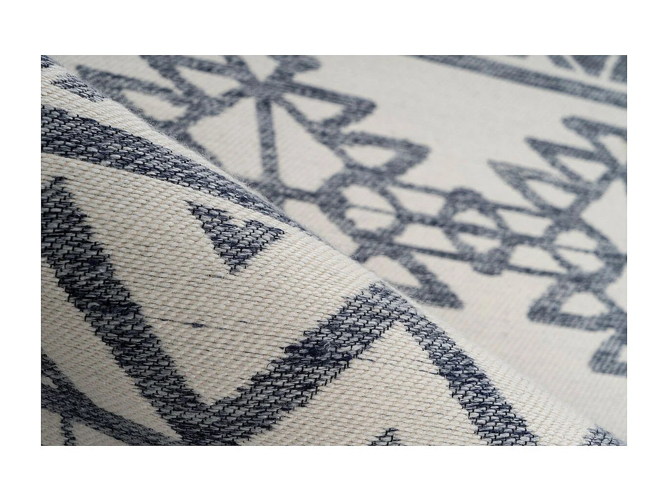 Tapis d'Extérieur Ethnique "Yoga" Anthracite & Ivoire 80 x 150 cm