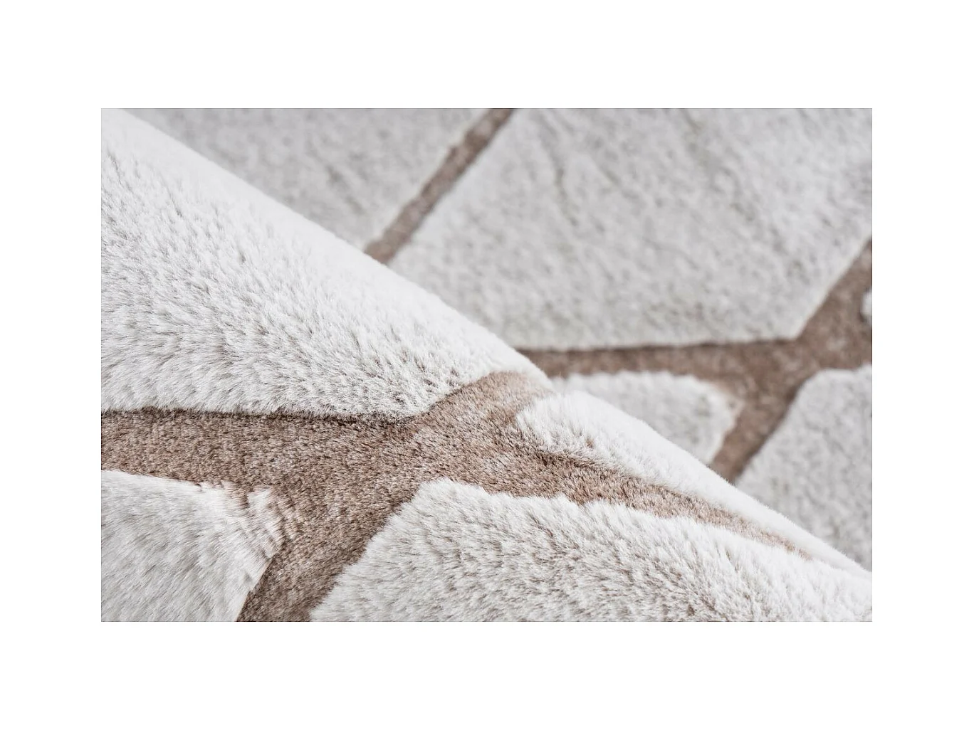 Tapis Shaggy Géométrique "Vivica" Blanc & Taupe 80 x 150 cm