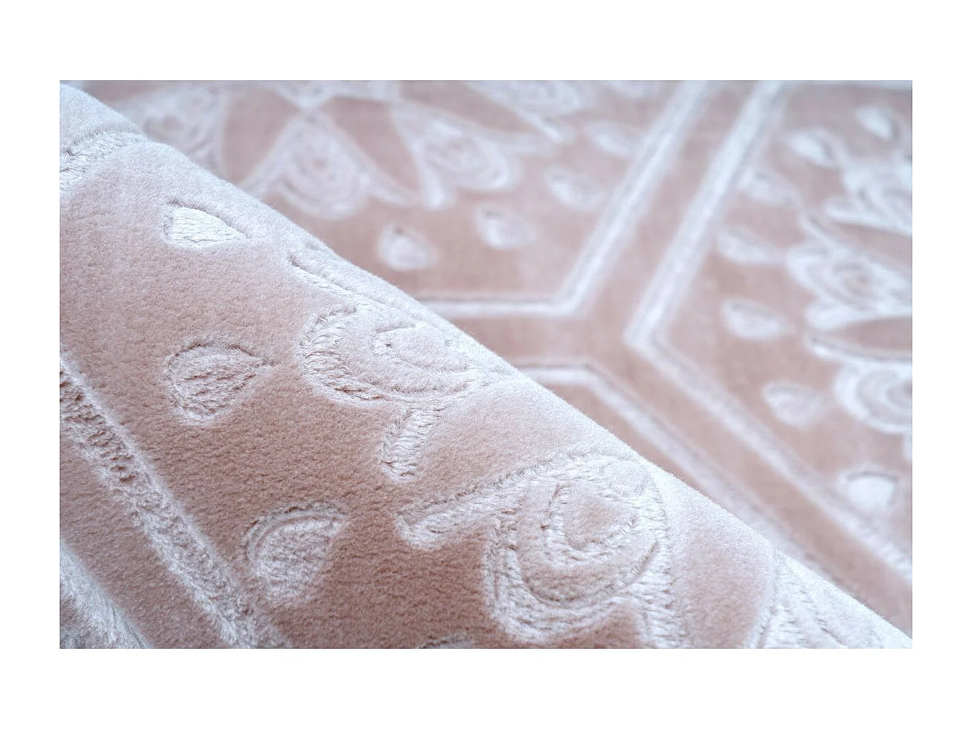 Tapis Moderne Fait Main "Monroe II" Rose 160 x 230 cm