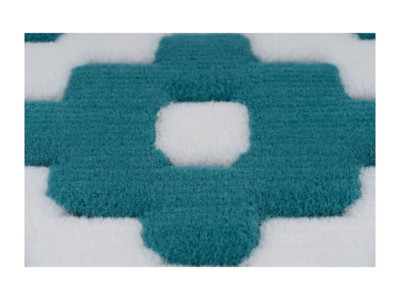 Tapis Géométrique à Poils Courts "Now III" Turquoise 80 x 150 cm