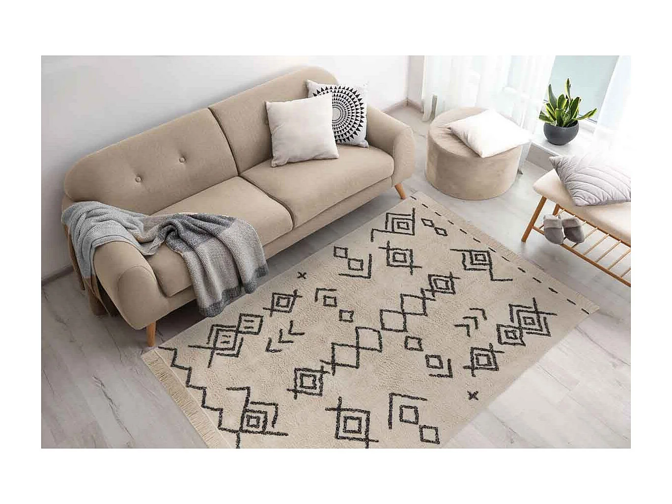 Tapis Tufté à la Main Ethnique "Mylen III" Beige & Noir 80 x 150 cm