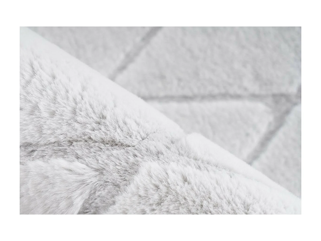 Tapis Shaggy Géométrique "Vivica" Blanc & Bleu Gris 80 x 150 cm