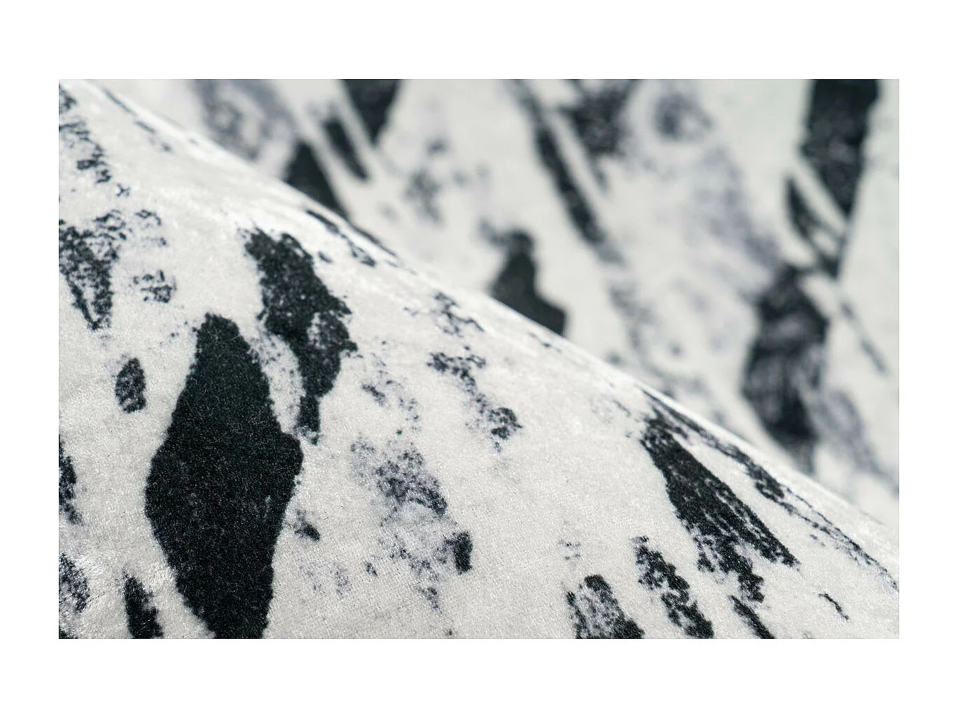 Tapis à Motifs à Poils Courts "Sally" Noir & Blanc 200 x 290 cm